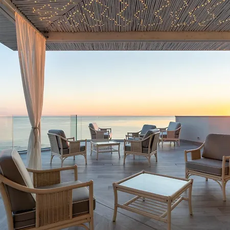 Riviera 4*