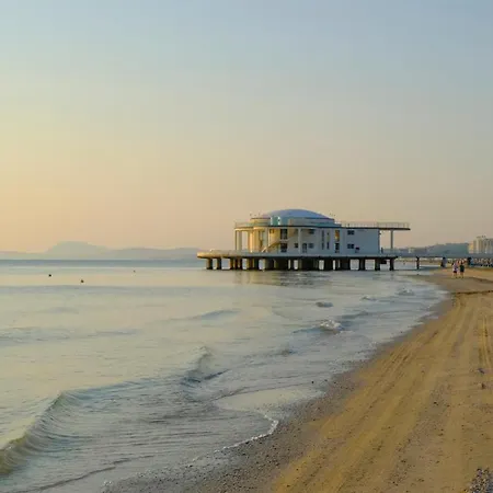 Riviera Hotel 4*