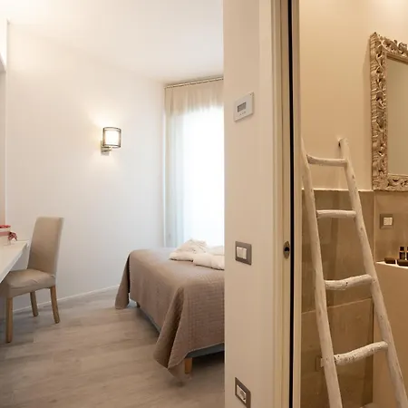 Riviera 4*